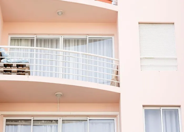 A Casa Do Manuel * Πόντα Ντελγκάντα